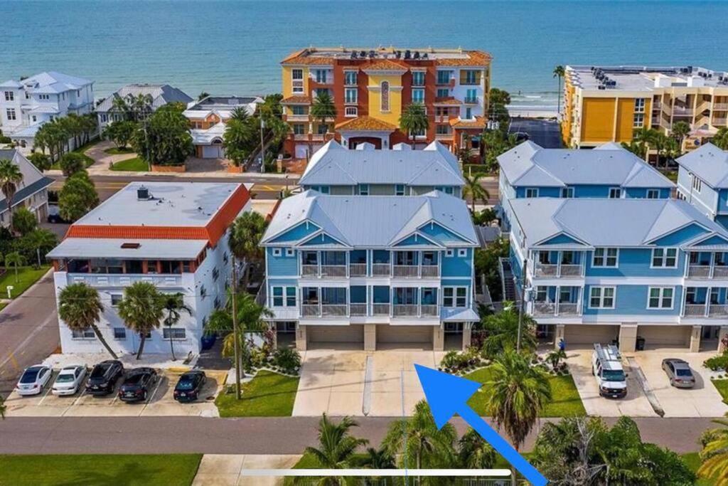 Luxurious Modern Townhouse Right Across Beach!! Table Tennis St. Pete Beach Eksteriør bilde